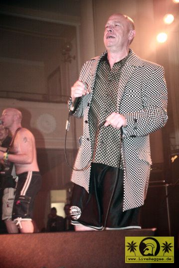 Bad Manners (UK) 4. Dynamite Ska Festival - Haus Leipzig, Leipzig 18. November 2006 (3).JPG
